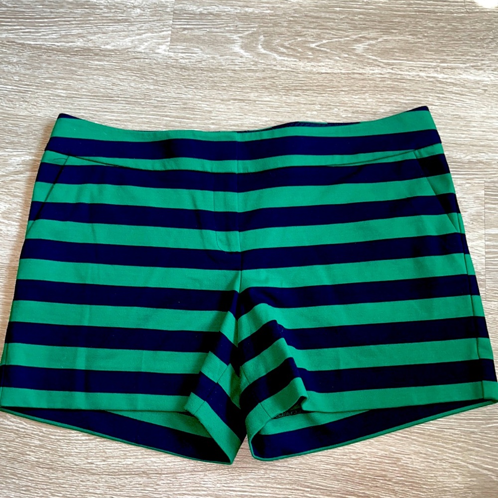 Stretchy Striped Shorts Size 14